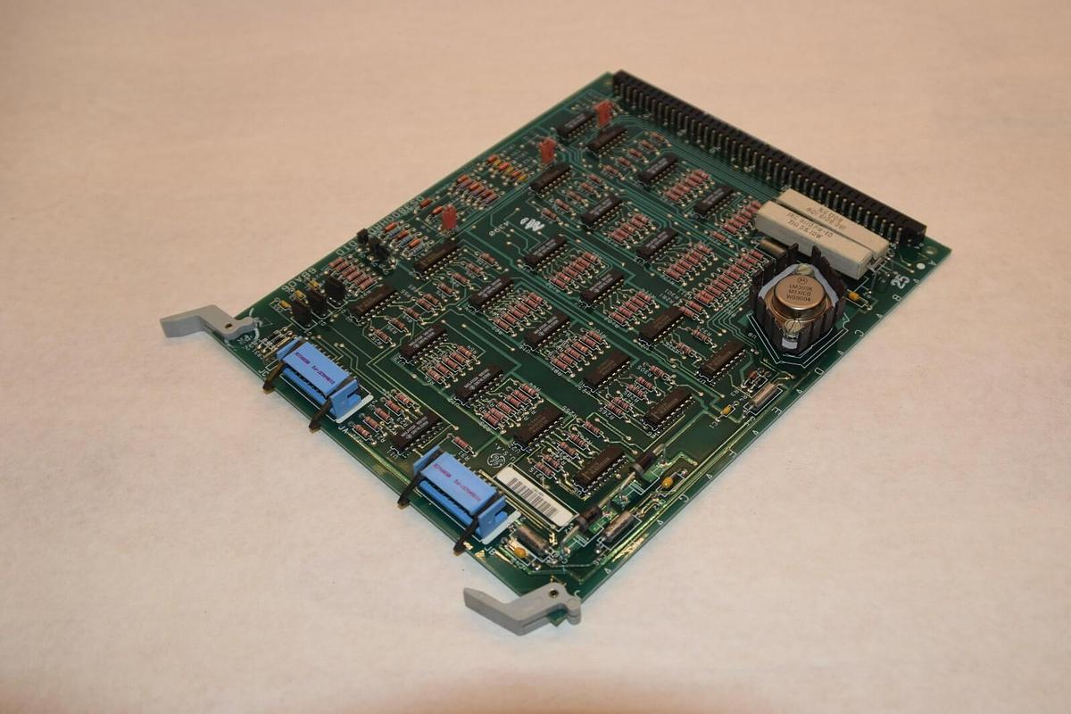 (New)  General Electric DS3800HRDB1D1D 6BA06  GE Relay optica driver board