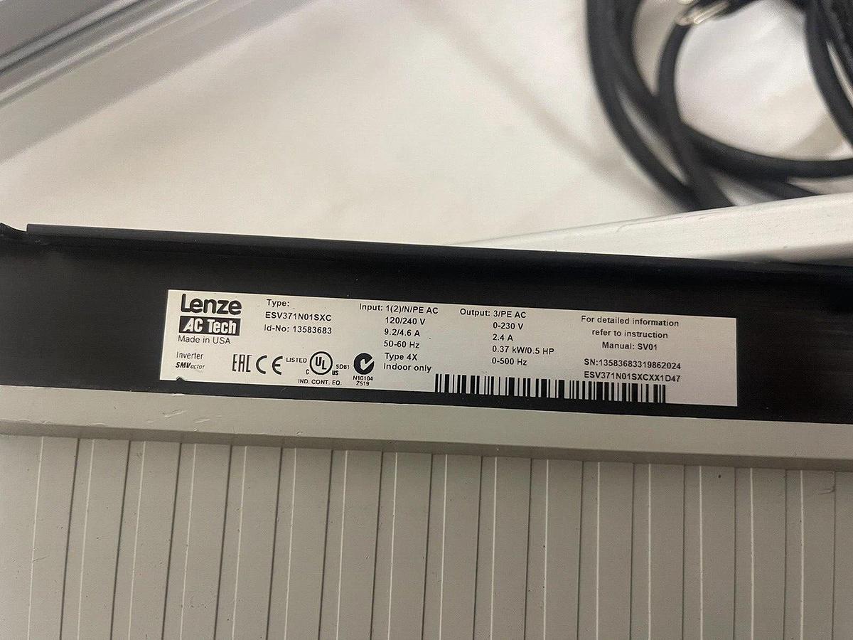 Used DORNER 2200 CONVEYOR 22edm04-030020a343401 Lenze Esv371n01sxc Motor 42R6BFPP