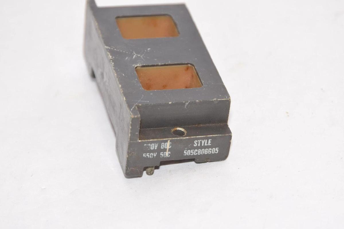 Used WESTINGHOUSE 505C806G05 550/600V 50/60c Coil