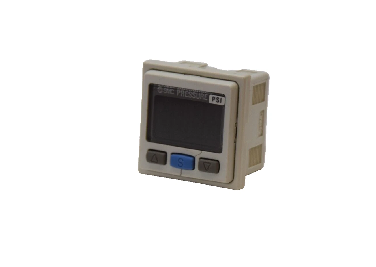 Used SMC ISE30A-N7H-E 12-24Vdc 40mA Digital Pressure Switch