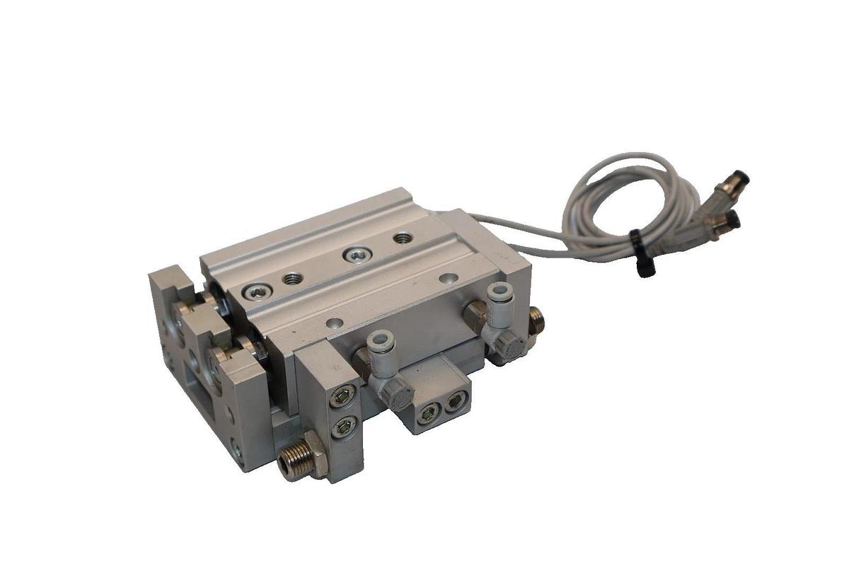Used SMC Pneumatic Slide Table Cylinder MXS16-20 MXS1620 0.15-0.7MPa