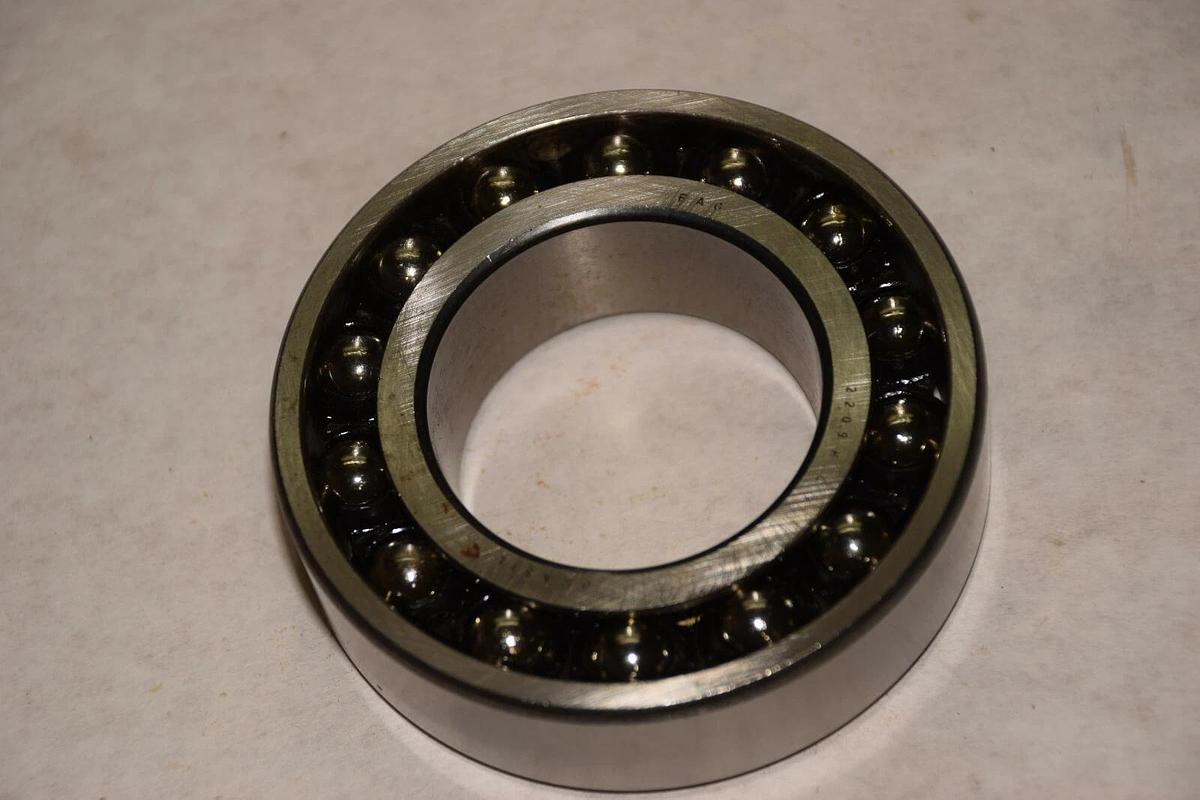 FAG 2209K.C3 2209C3 SPHERICAL SELF ALIGNING BEARING NEW