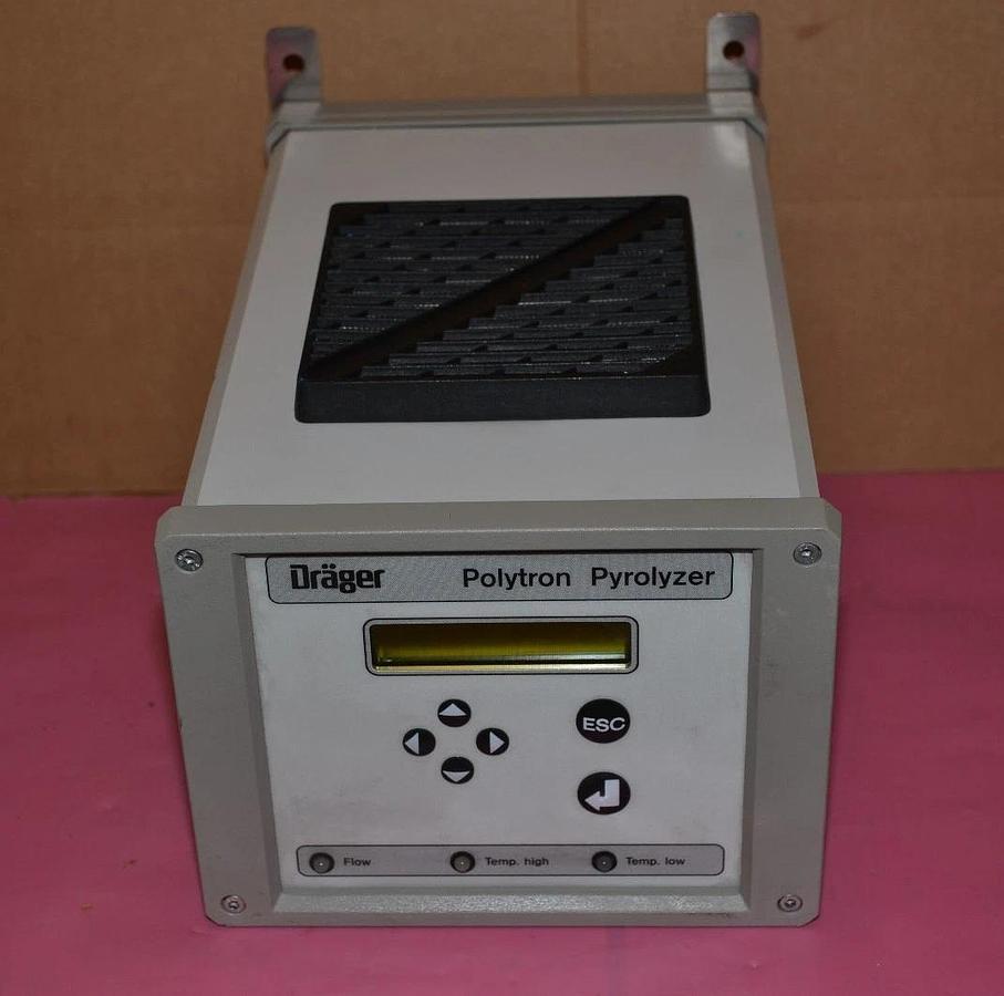 Used DRAGER POLYTRON PYROLYZER 8314330 ARUF-0020 Tu(min)=5deg.c (max)=35deg.c