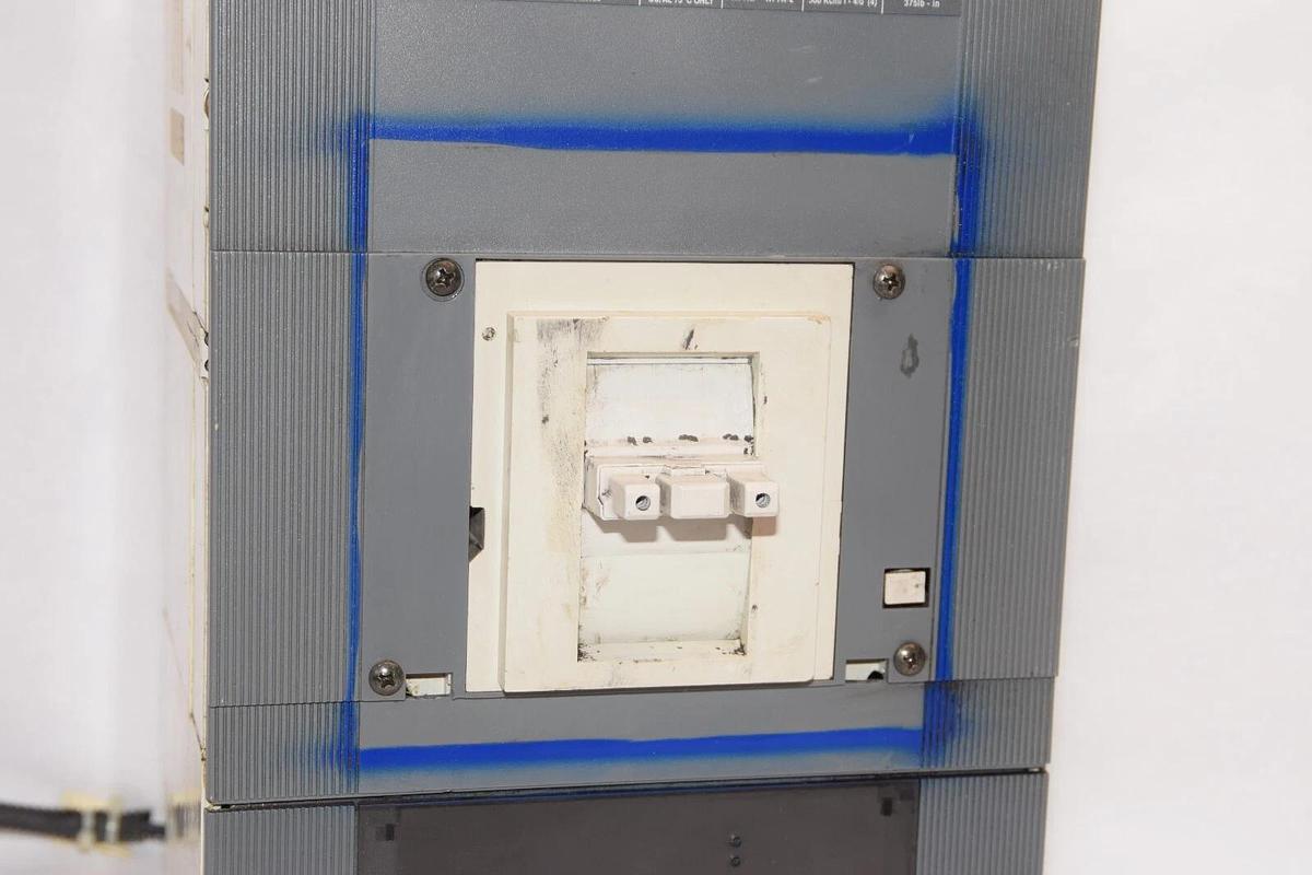 Used ABB SACE S7 S7H-D S7HD 3P 1200A 1200 Amp 600V Circuit Breaker