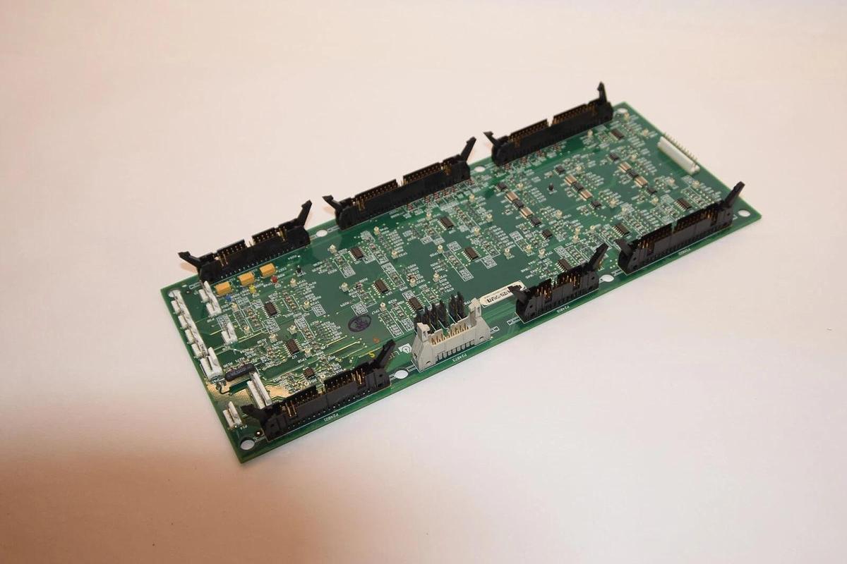 (NEW) EMERSON / LIEBERT 02-810005-00 Rev 4 810005-0004T2002 Circuit Board