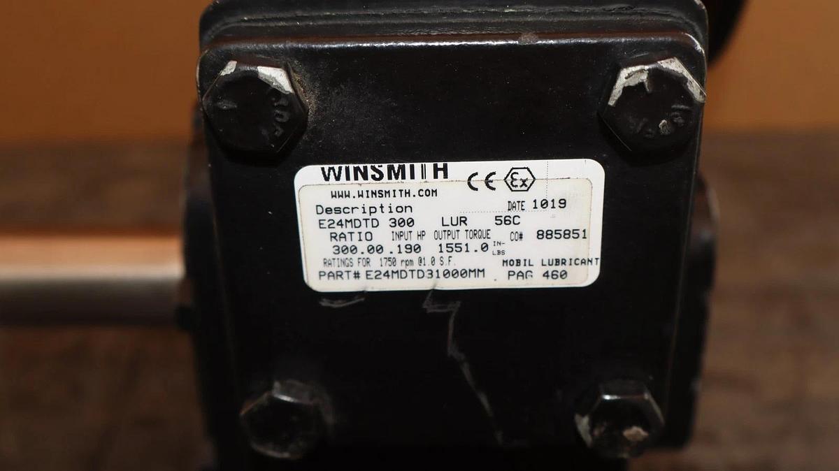 Winsmith SE Encore E24 Worm Gear Box Speed Reducer E24MDTD31000MM 300:1 (New)