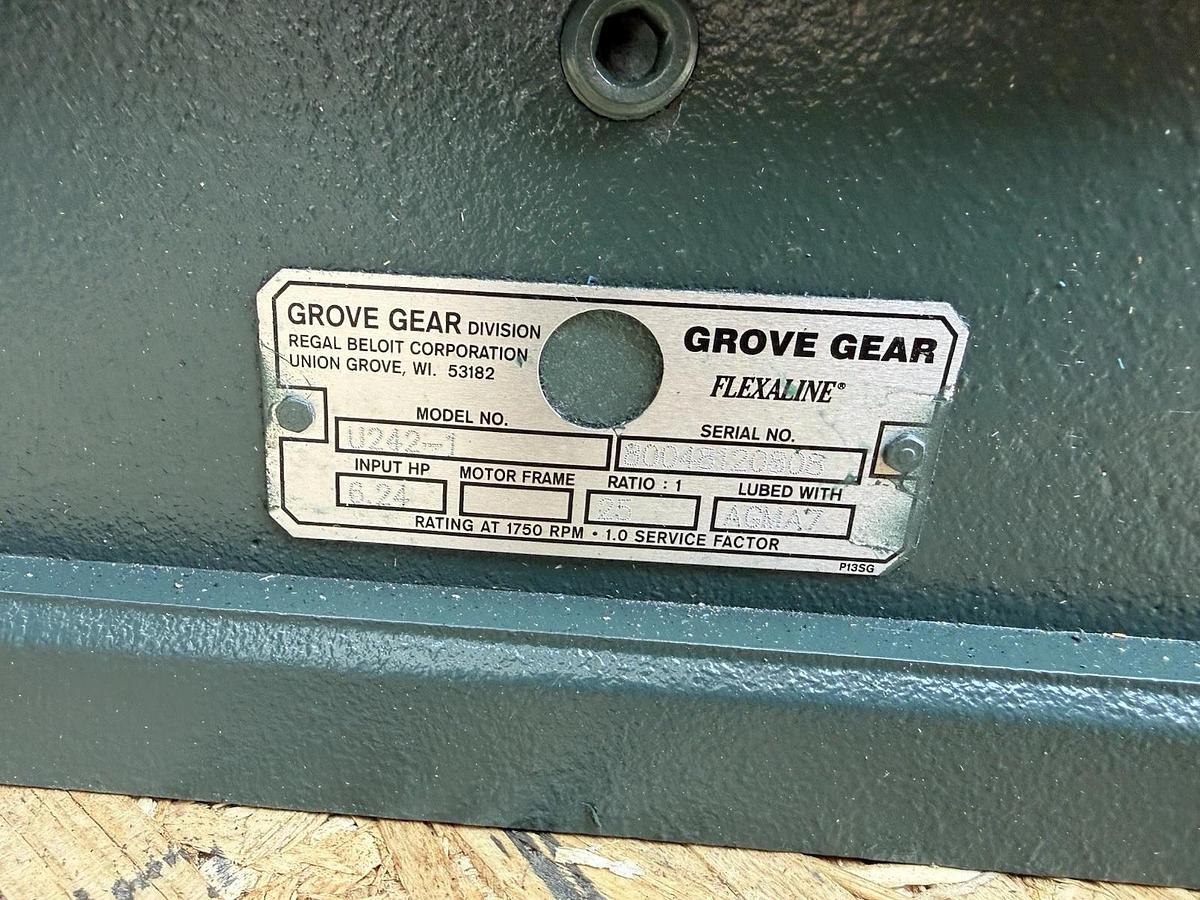 Refurbished Grove Gear Flexaline U242-1 Worm Gearbox 25:1 Speed Reducer 6.24HP 1-1/4" 1-7/8"