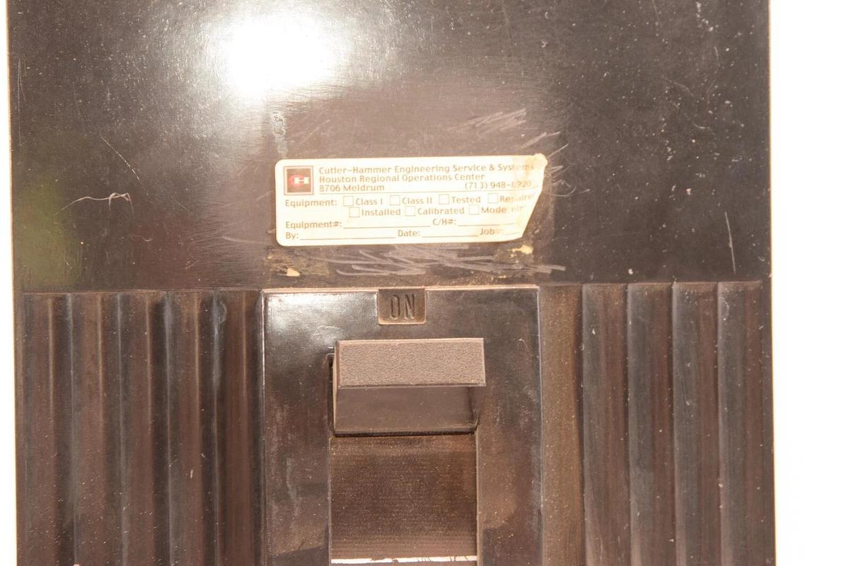 Used CUTLER HAMMER TKM3F 1200Amp 600Vac 700Amp Trip Circuit Breaker