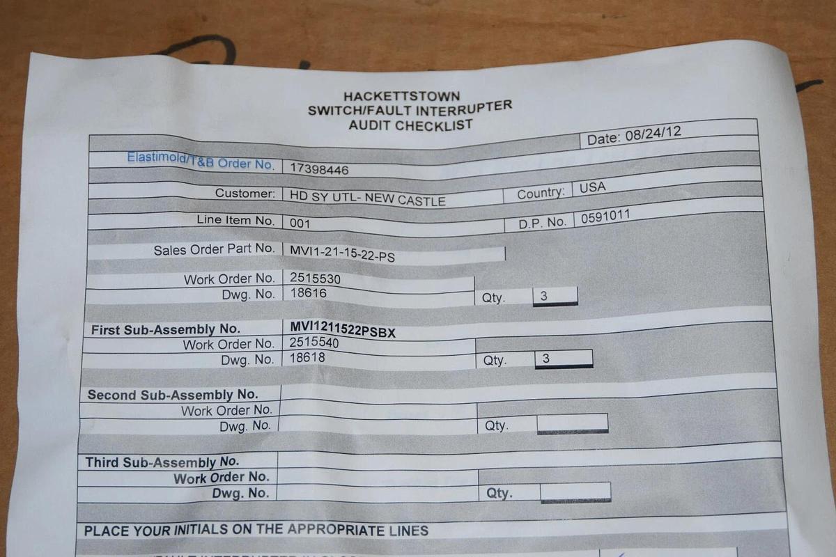 Elastimold Molded Vacuum Interrupter MVI1-21-15-22-PS MVI1211522PS (NEW)