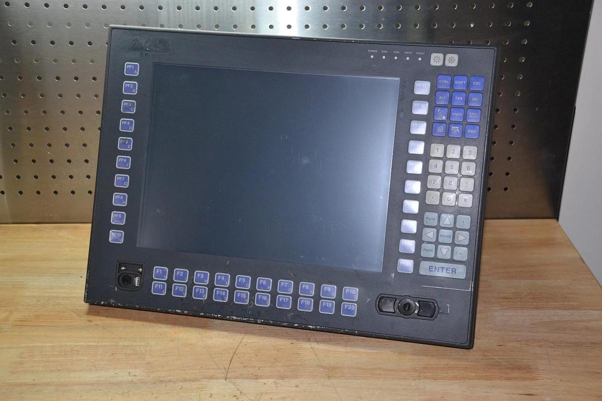 Used XYCOM 4615KPMT PM-070007 HEAVY-DUTY FLAT PANEL INDUSTRIAL PC