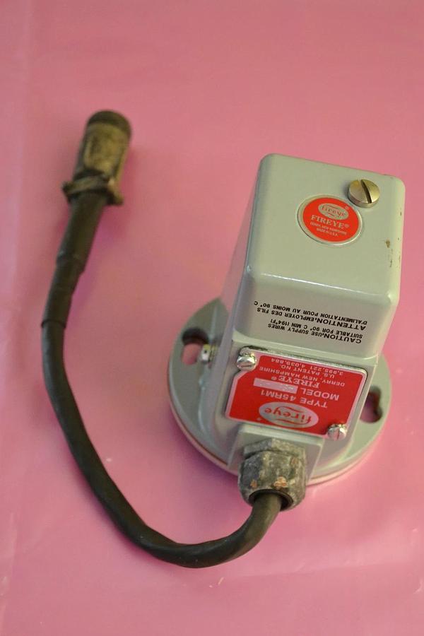 Used FIREYE FLAME SCANNER TYPE 45RM1 MODEL 4892-2