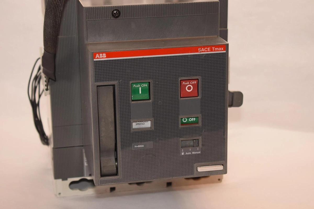 Used ABB SACE Tmax SACE T6N800 T6N 800 800A 3P  Circuit Breaker w/ Motor Operator