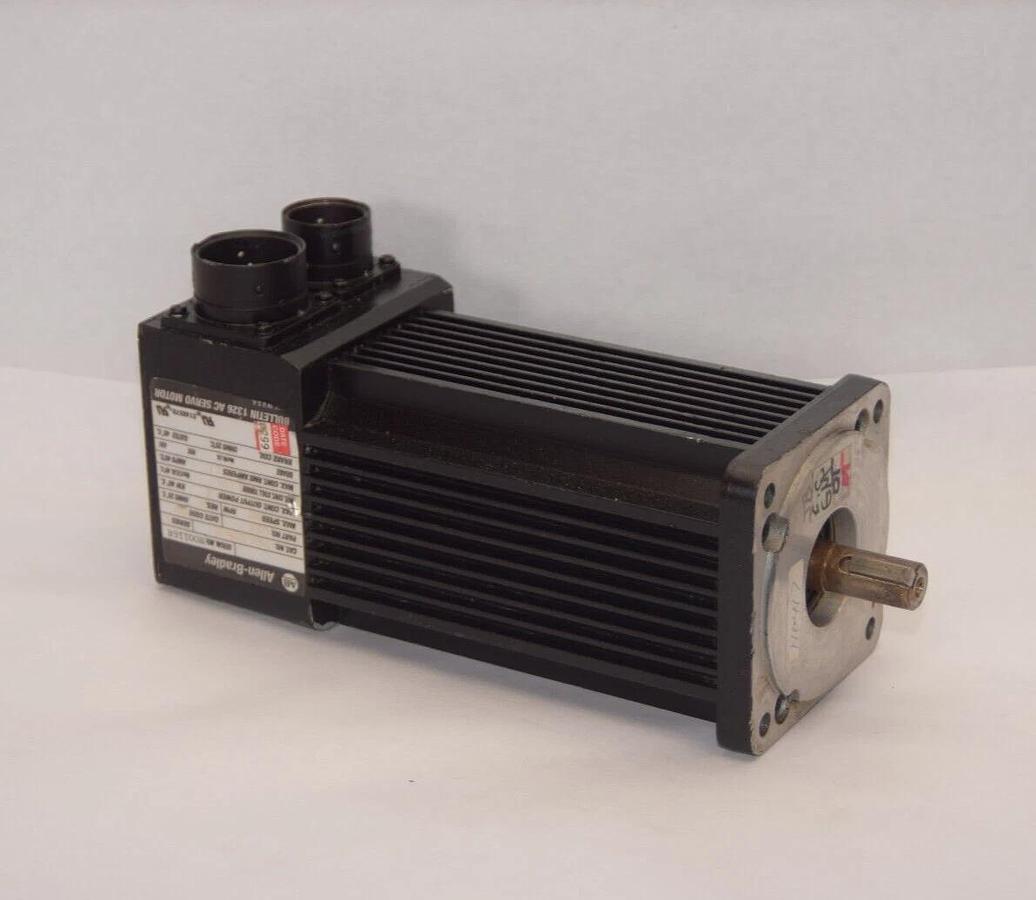 Used ALLEN BRADLEY 1326 AC Servo Motor 1326AS-B330H-21 1326ASB330H21 Ser A 6000rpm