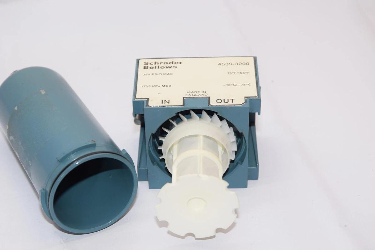 Used SCHRADER BELLOWS 4539-3200 250psig 1725KPa Modular Filter