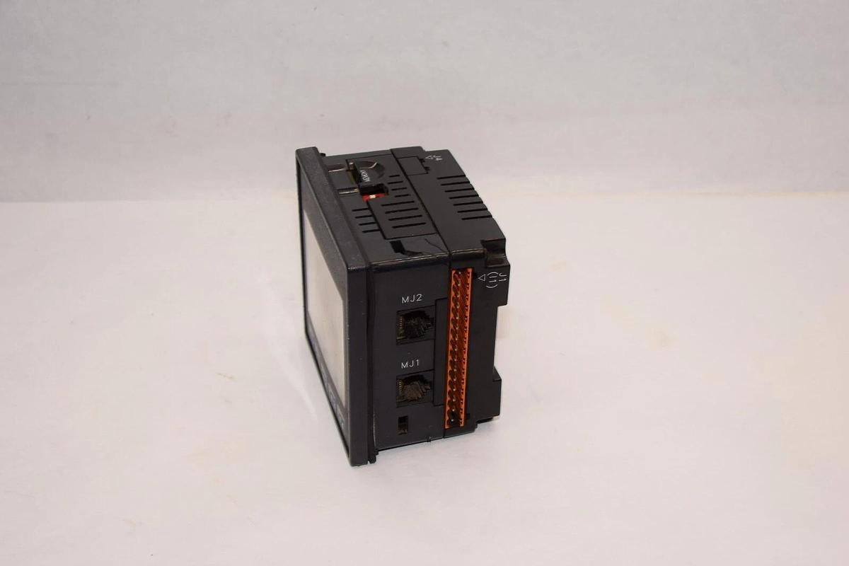 Used HORNER AUTOMATION HE-XT103BD 12-24Vd 0.5A Operator Interface