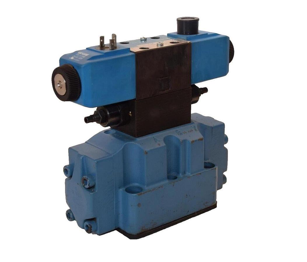 Vickers DG5V76C2TMUH730 DG4V-3-6C-M-U-H7-60 Directional Control Valve NOS
