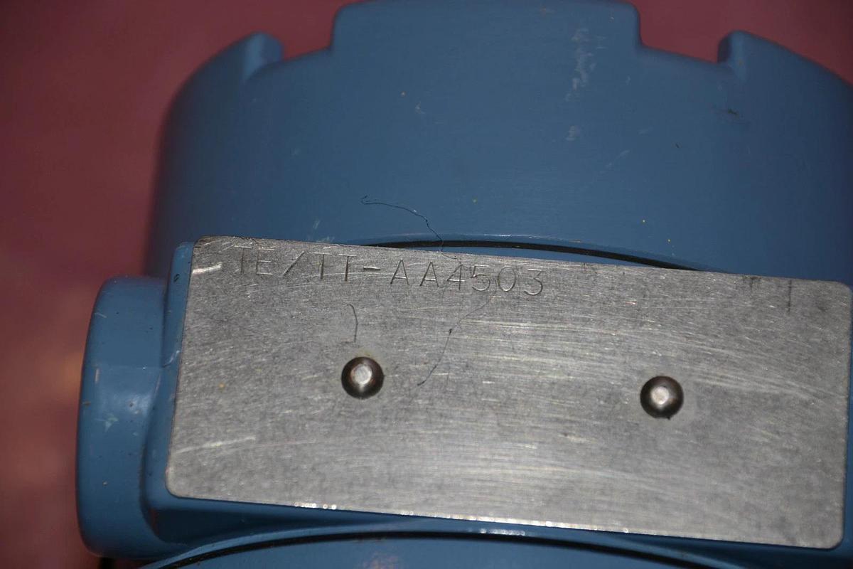 Used Rosemount 0444RL 1U1A1E5 Temperature Transmitter 0-75c  0444RL2U1A1E5