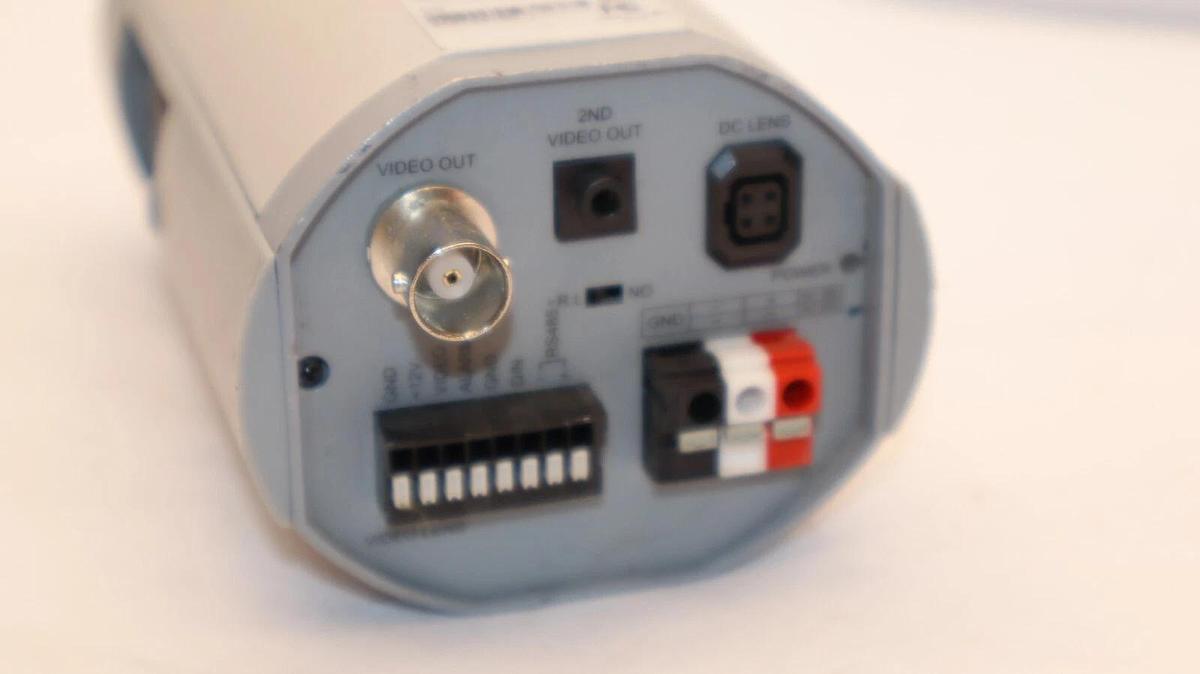 Used DEVIEW CQ3TN6522 24Vac 5W True Day / Night Camera