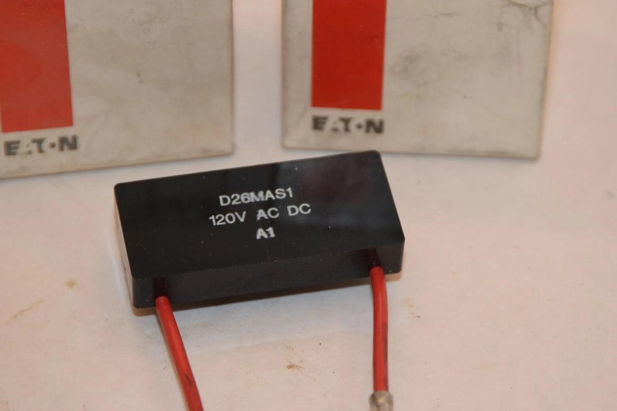 (NEW - Lot of 2) CUTLER HAMMER D26MAS1 120VacTransient Suppressor