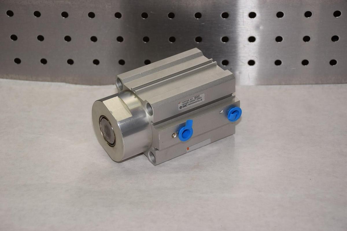 SMC 140425 220327 0003 50mm x 30mm PNEUMATIC CYLINDER, STOP  (NEW)