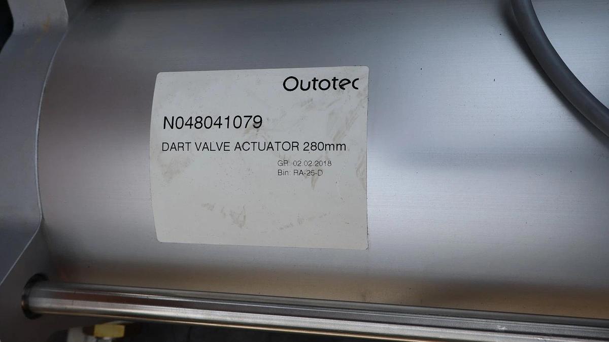 FESTO Cylinder DFPI-200-280-ND2P-E-NB3P-CS Siemens Valve Positioner Linear Act