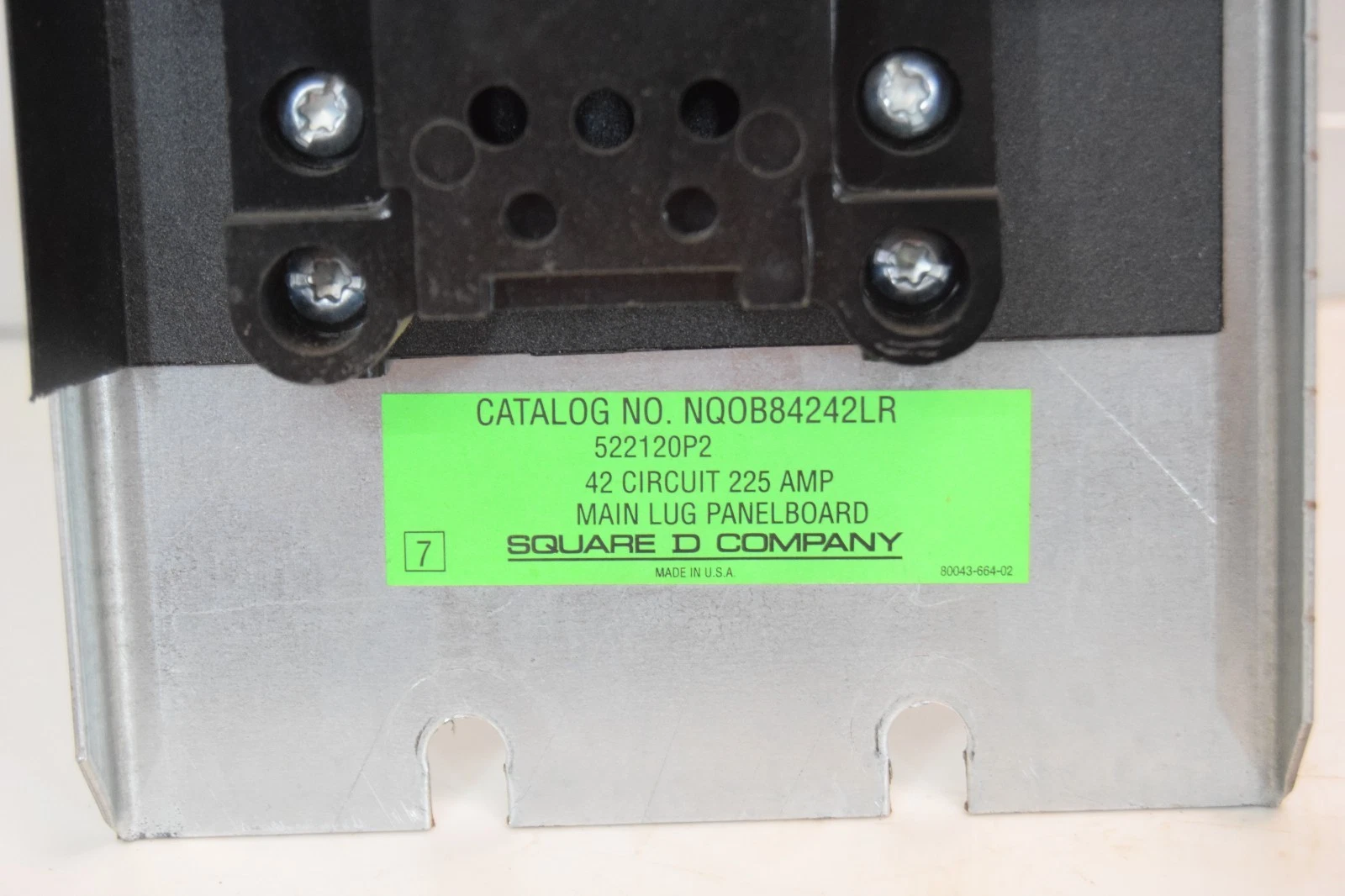 Square D NQOB84242LR 225A Main Lug Circuit Panelboard 42 Circuit
