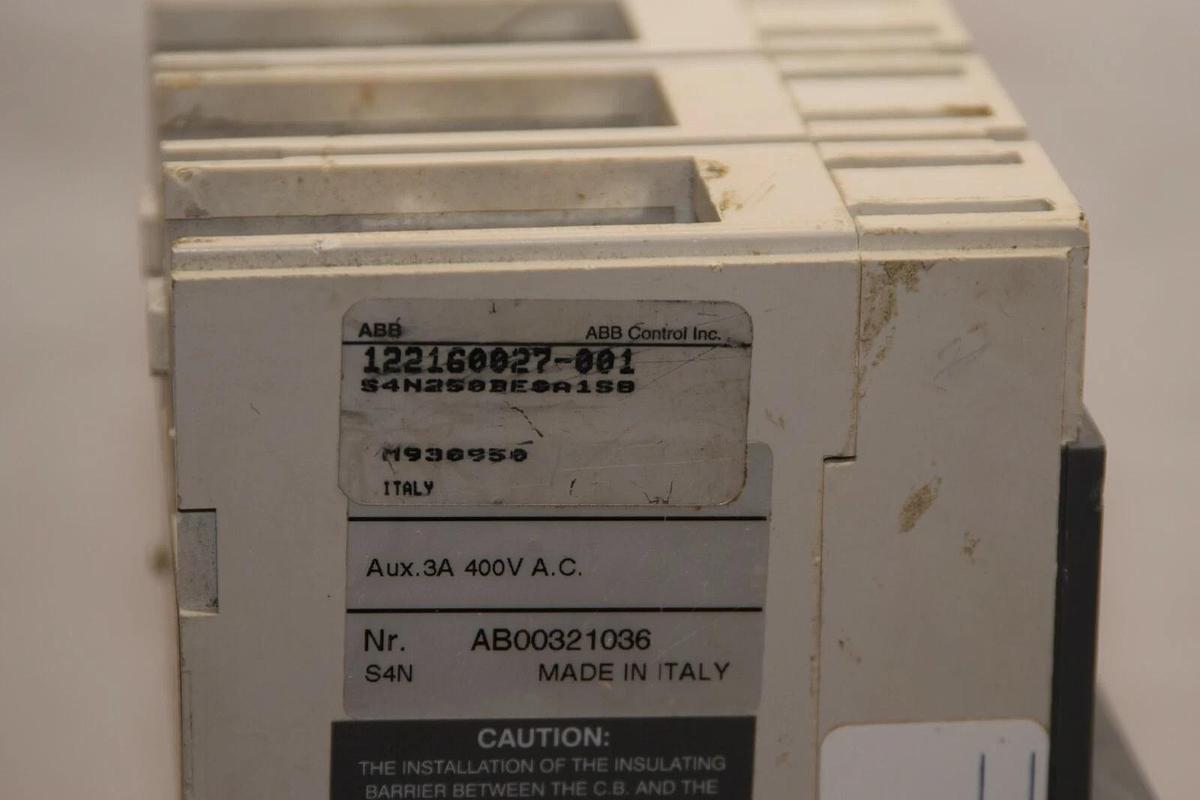 Used ABB 122160027-001 S4N250BESA1S8 3P 250A 250 Amp A Circuit Breaker