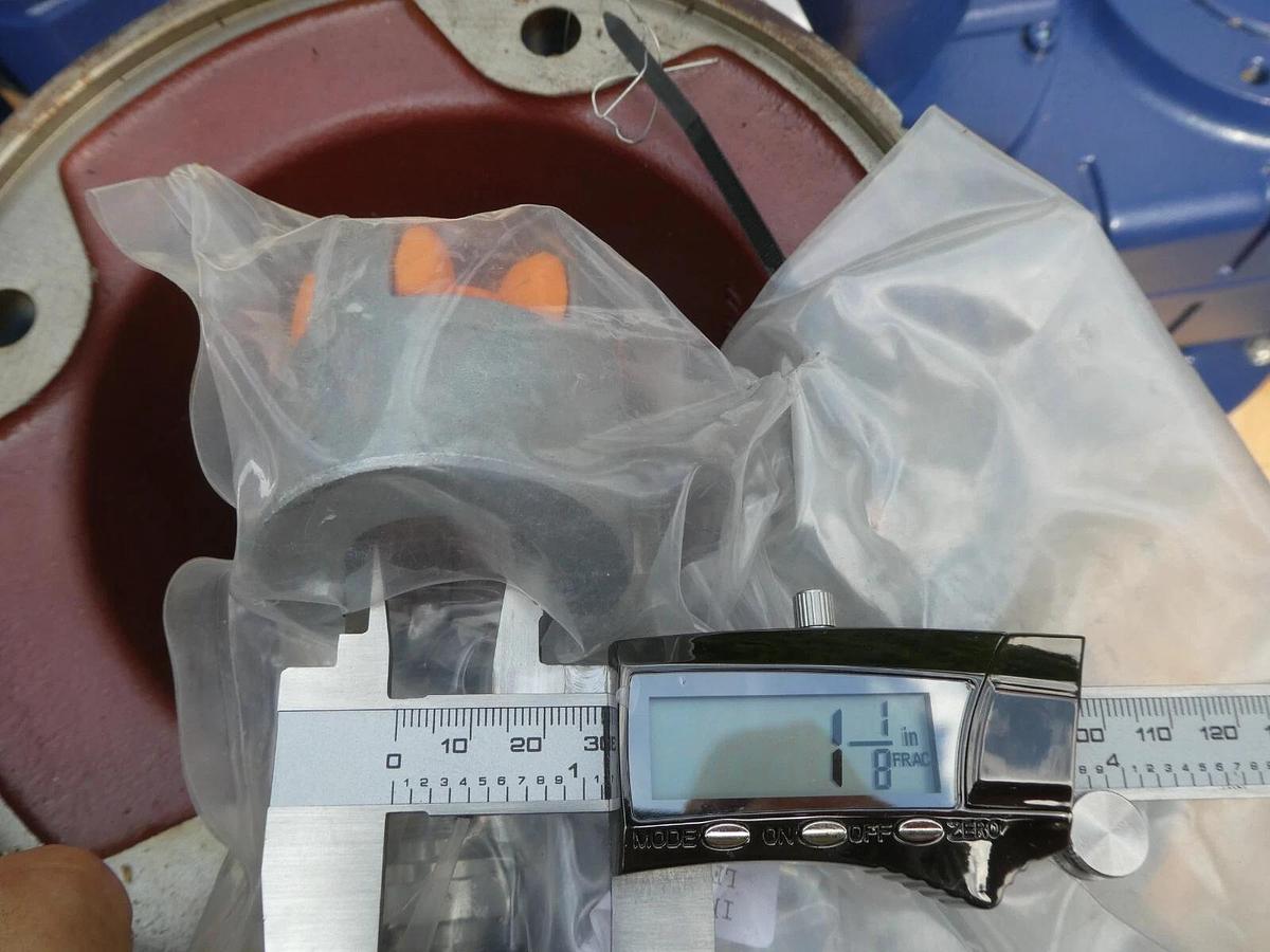 New, Siemens Flat Gearbox 2KJ1911-0F for Ekato 1-1731  2KJ1911-OF Motox