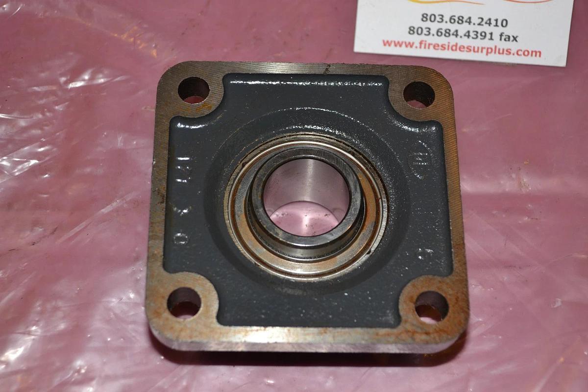 FAFNIR FLANGE BEARING  RCJ1 3/16  RCJ1-3/16 RCJ 1 3/16 NEW