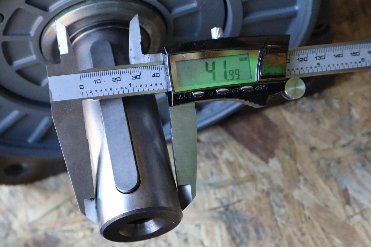 Refurbished SIEMENS 1750rpm Induction Motor 1PH7133-2MF03-0DD3 1PH71332MF030DD3 *Refurb*