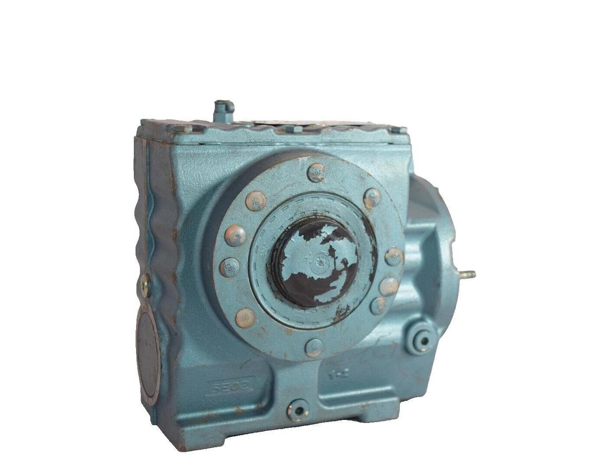SEW-EURODRIVE Gear Box Reducer SA57DT80N4 1700RPM 47.32:1.5 1423 torque *NOS*