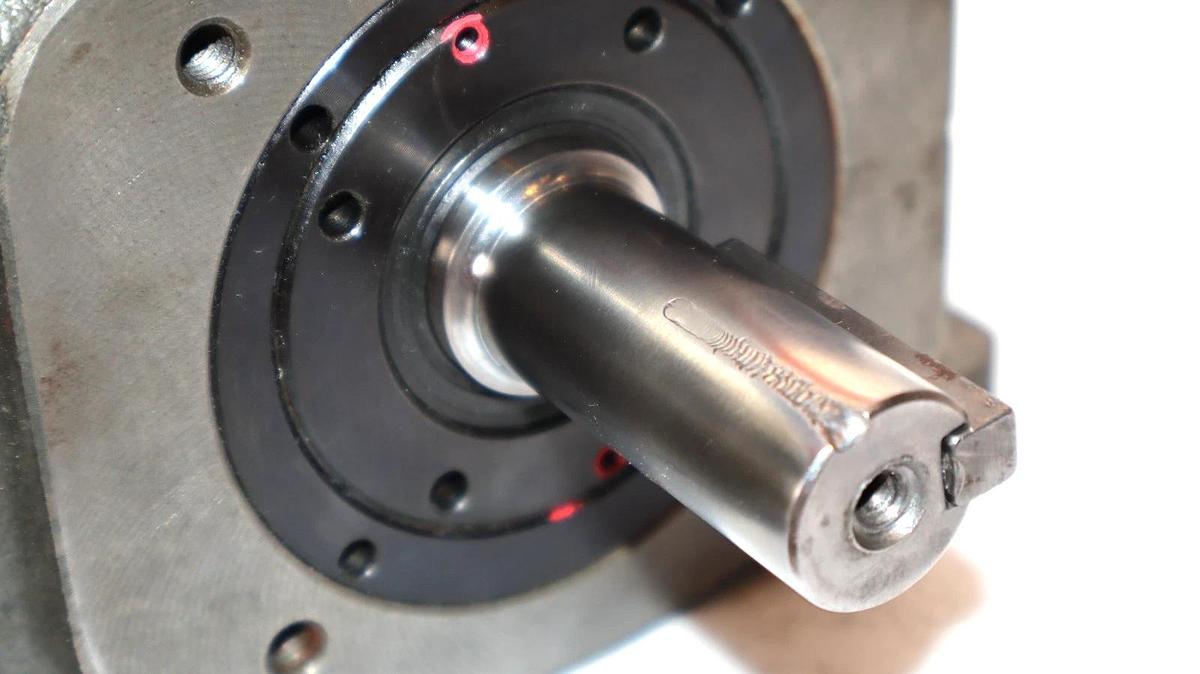 Used Tantzu R070A042702R 25/32" Shaft Table Model Gearbox