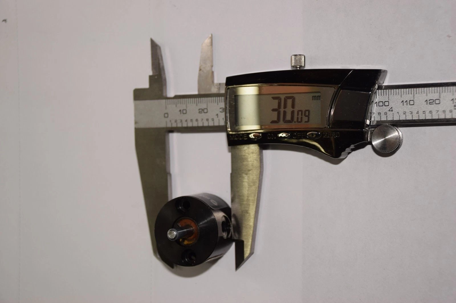 Used SMC CQB12-01-54117 CQB120154117 CQB12-5T CQB125T 9.9kgf/cm2 AIR CYLINDER