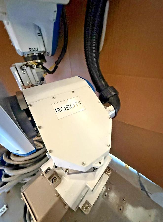 Used Toshiba Machine Co. System Six-Axis 6-Axis Robot TVL500 TVL 500 28kg