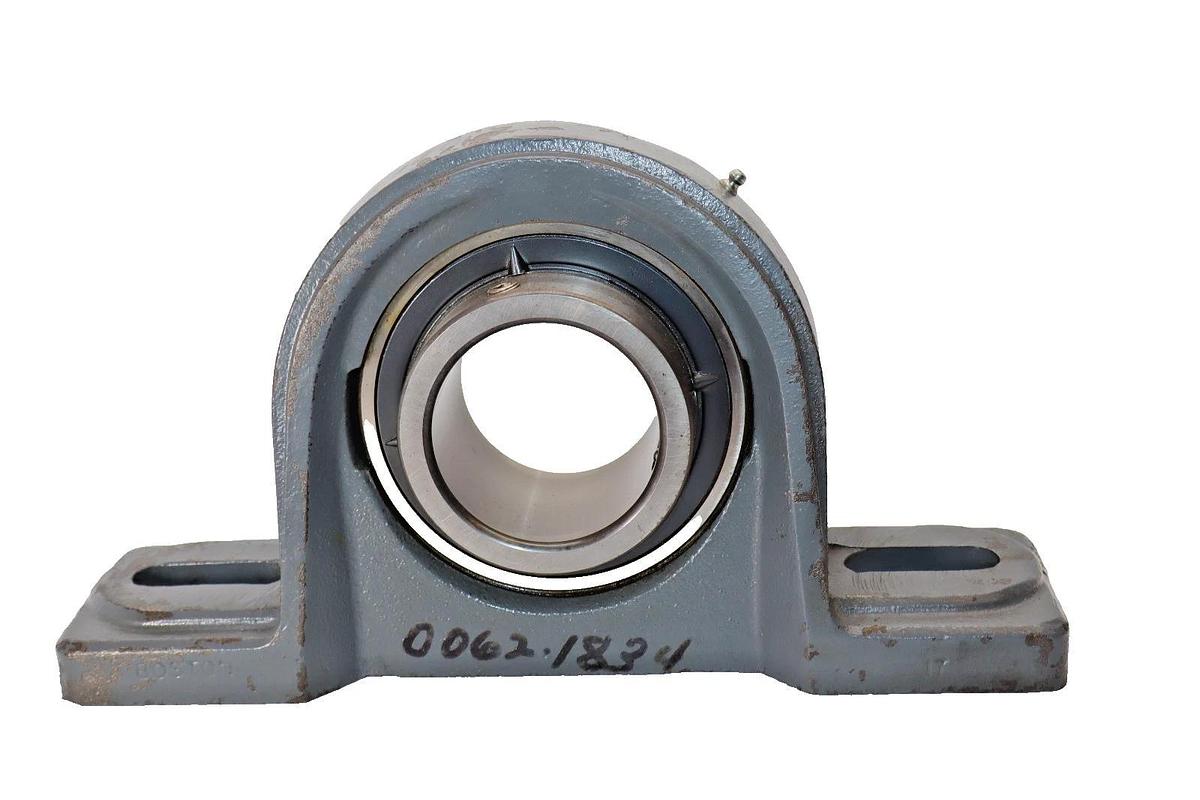 Boston 2-Bolt Pillow Block NTN Bearing A-UCX16-33/16WB AUCX163316WB 3-3/16 (NOS)