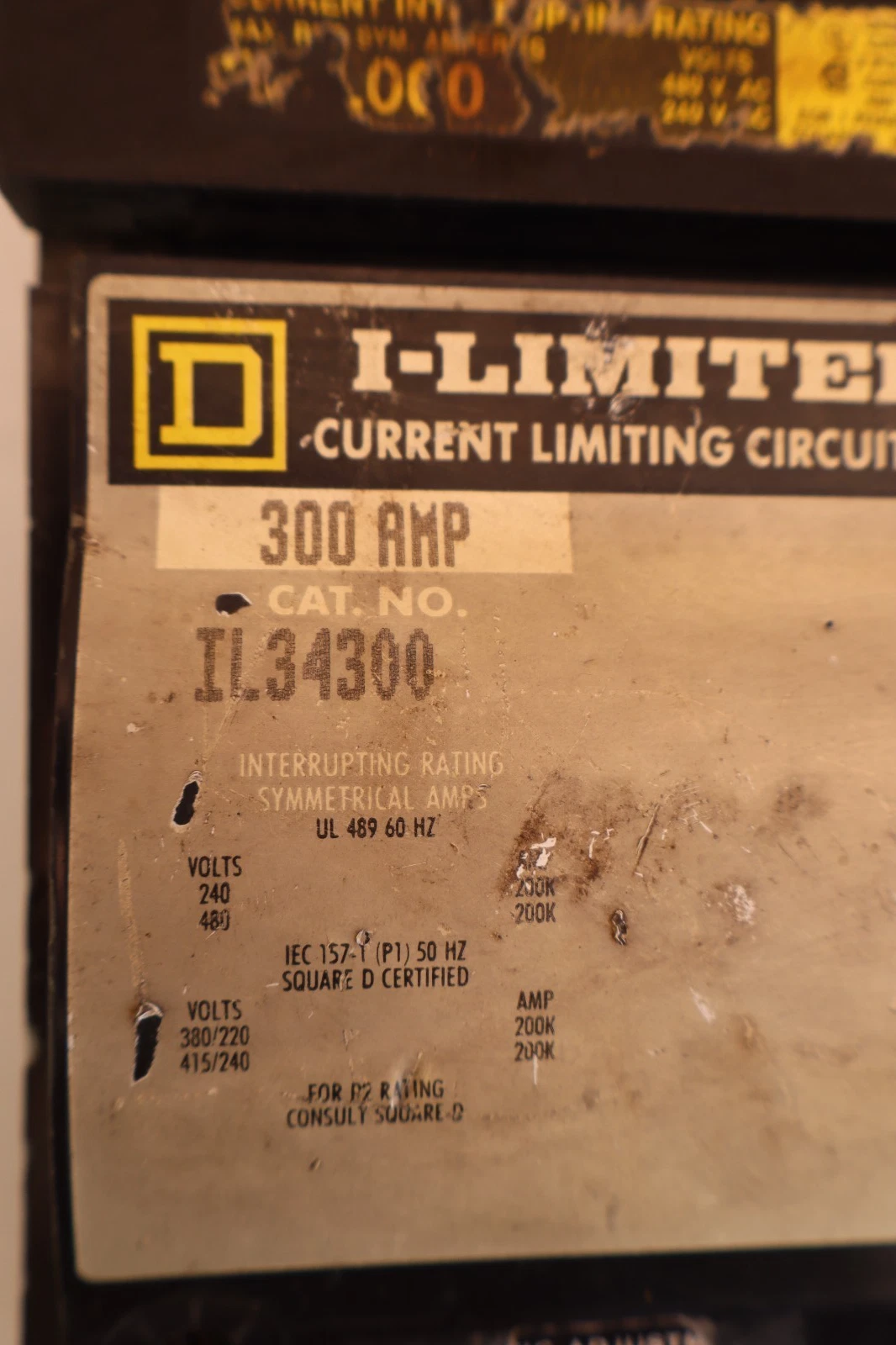 Used Square D I-Limiter Circuit Breaker 300 Amp IL34300 300A Frame 3Pole