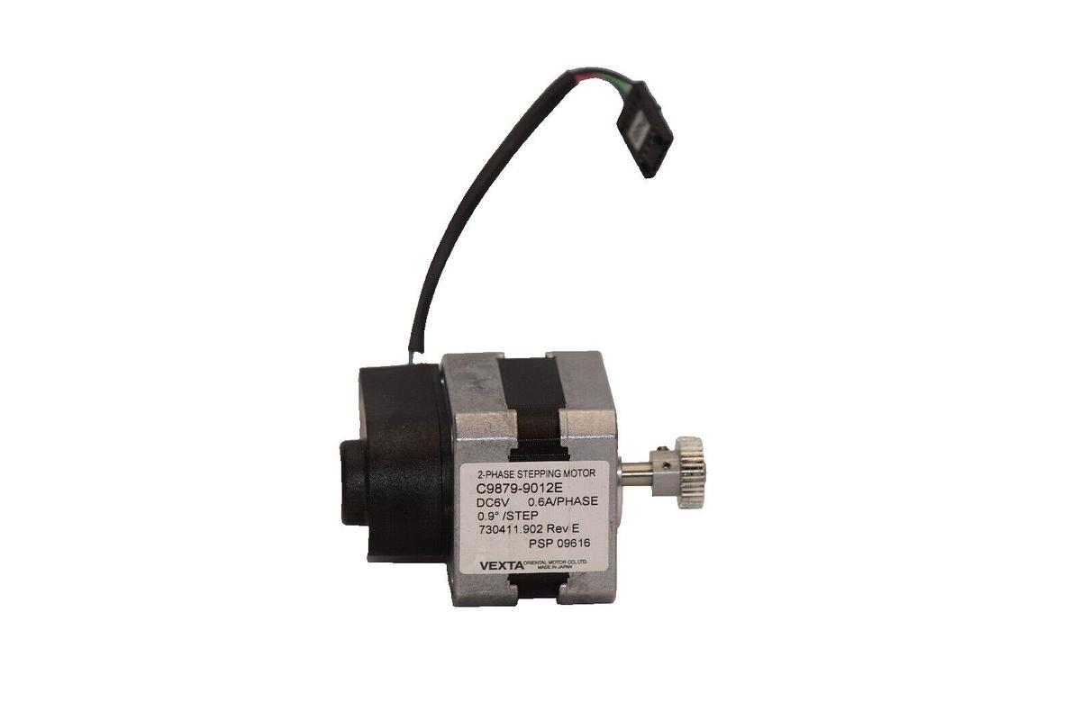 Used VEXTA Oriental 2 phase Stepping Motor C9879-9012E 6V w/ E5S-200-197-E