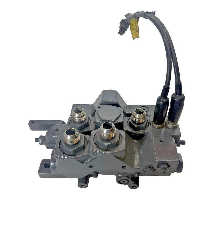 Used Altec Vermeer Prince Hydraulic Valve 1 Spool Valve block 1139 DB8505-800 AE21