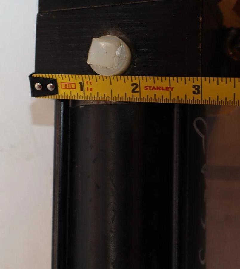 Refurbished Parker 2.50C2ALU44AC7.000 2-1/2" Bore 250psi 7" Stroke Pneumatic Cylinder