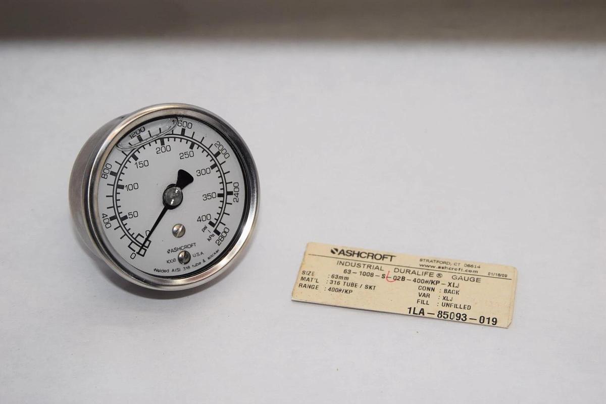 (NEW) ASHCROFT 63-1008-SL-02B-400# / KP-XLJ 63mm 0-400psi Pressure Gauge