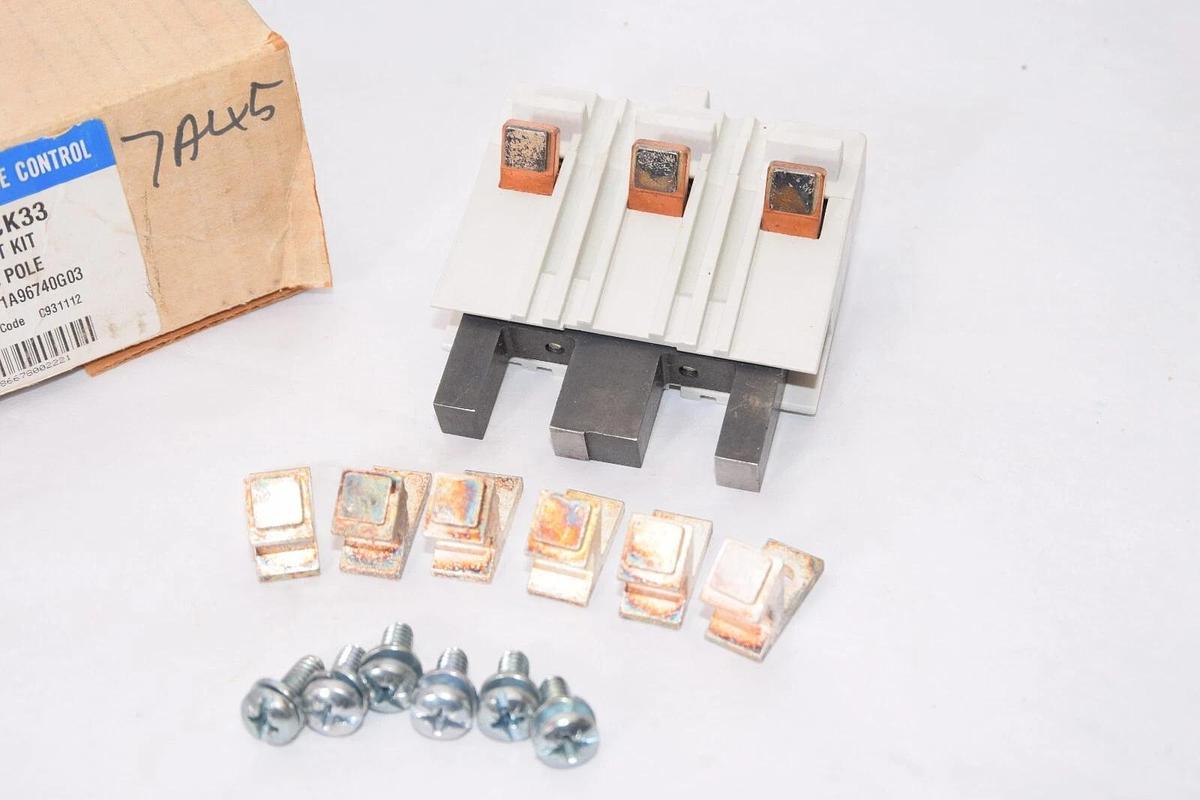 Used EATON CUTLER HAMMER W200 Size 3 Advantage Contact Kit 3 Pole WCK33 1A96740G03