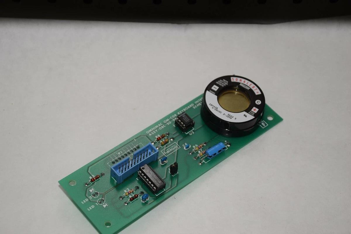 OMNIMAC OM-CDR OMCDR O8C-50-944-117 KEYBOARD INTERFACE PC BOARD NEW