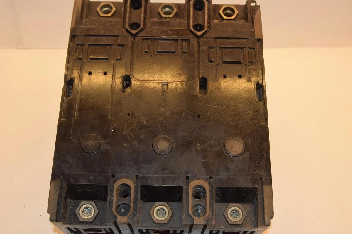 Used FPE NJL631070  Circuit Breaker 70 A Amp 70A 3 Pole 600v