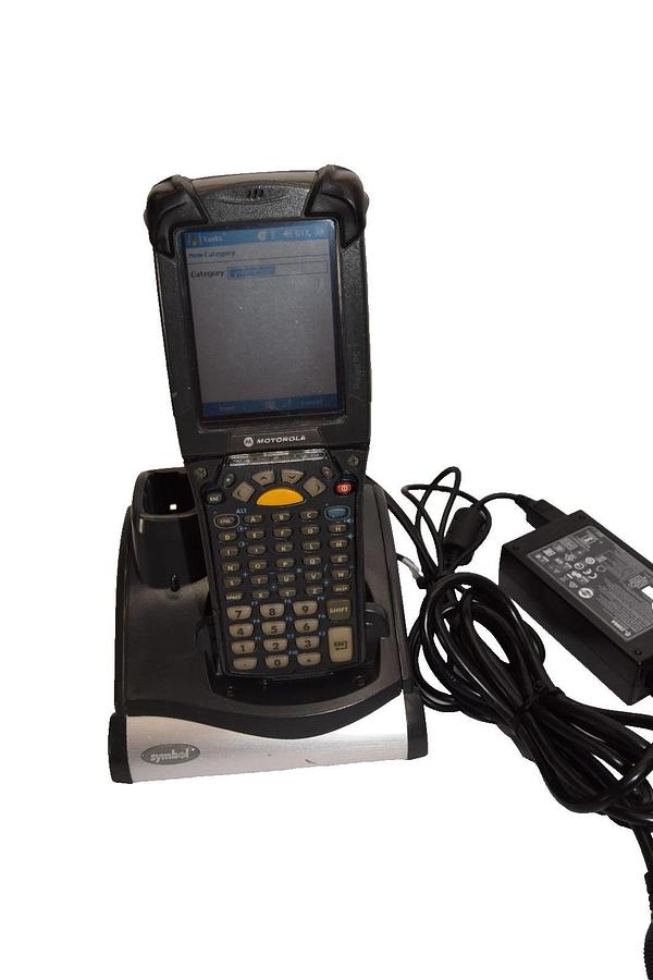 Used Motorola MC900 2-Way Radio With Holster & Charger *No Lens Cover*