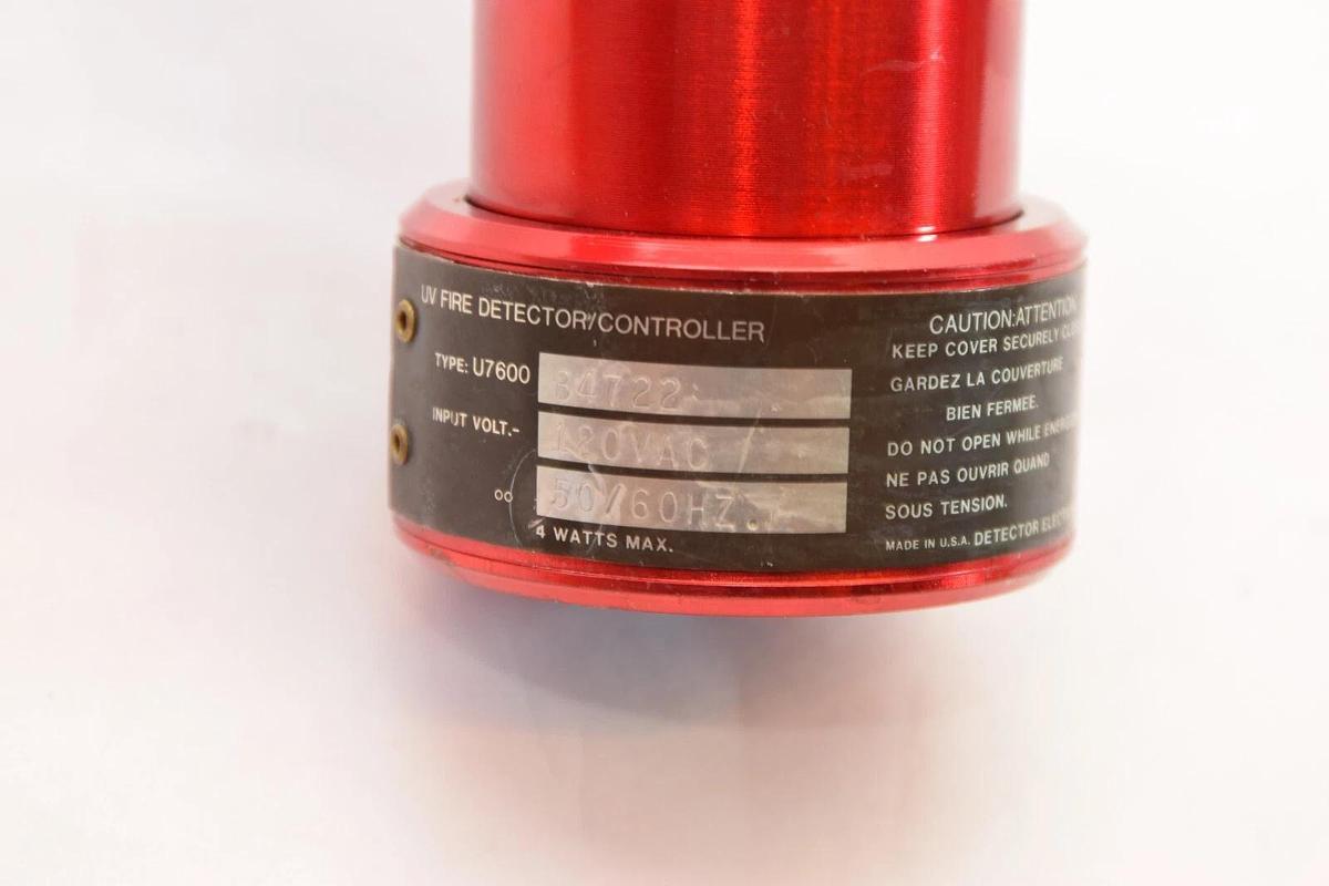 Used Det-tronics UV Fire Detector Controller  U7600B4722  U7600 B4722 120V