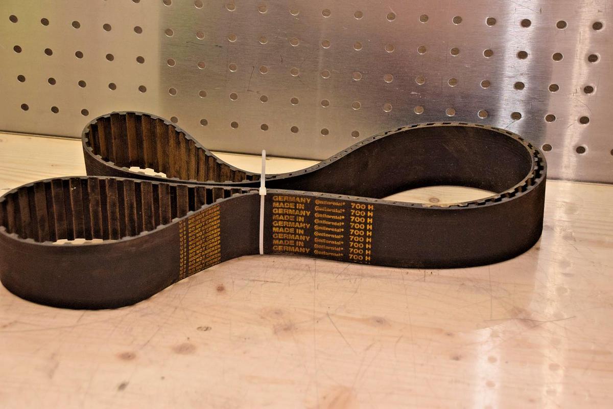 CONTINENTAL TIMING BELT 700 H 700H 2" WIDE NEW