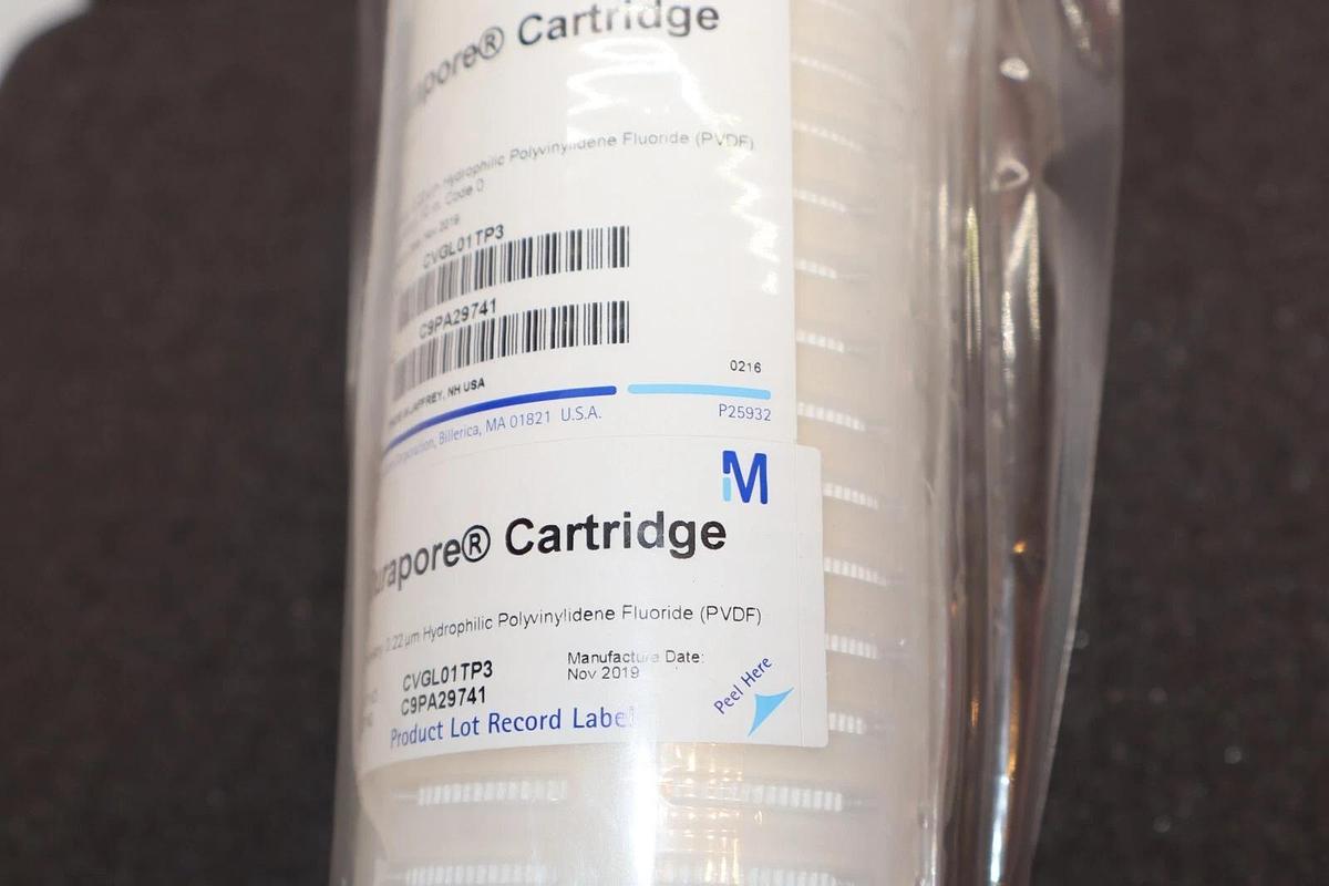 (NEW) DURAPORE CVGL01TP3 0.22um Hydrophilic Polyvinylidene Fluoride Cartridge