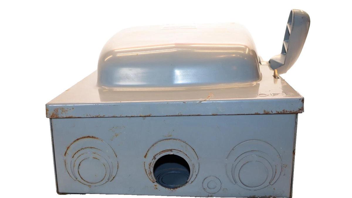 Used SQUARE D Safety Switch 100A 100 Amp 240 480 600vac 250v 3ph 3 phase