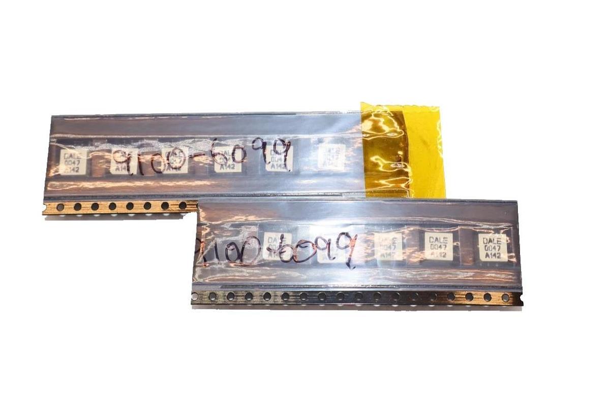 (NEW - Lot of 11) DALE 0047A142 , 0047 A142 , 9100-6099 Transistor