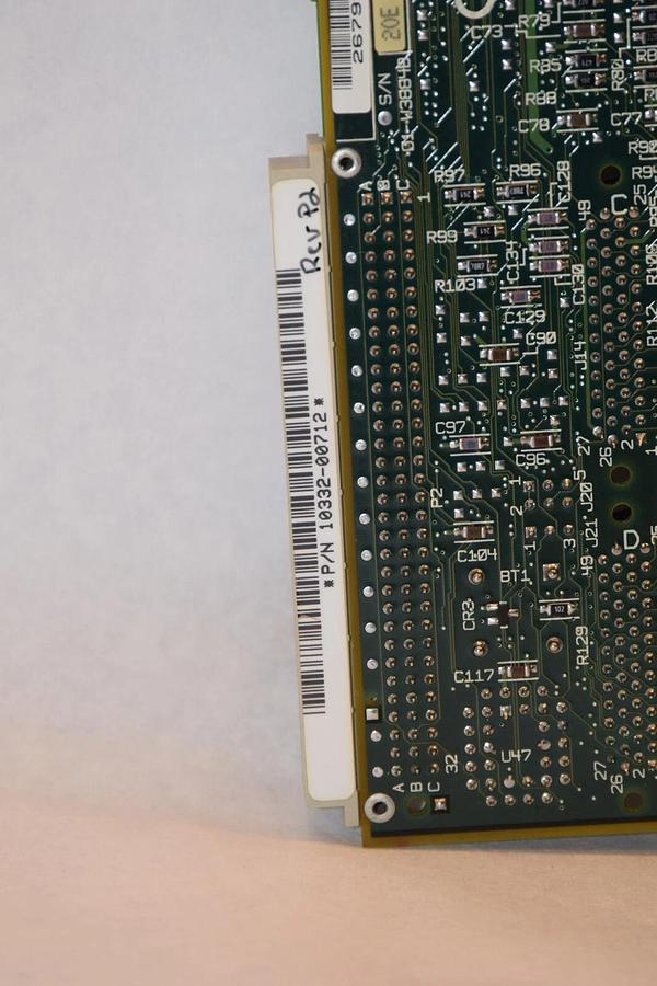 Used ADEPT TEHNOLOGY 84-W8973B01A Rev B 10332-00712 Rev P2 Circuit Board
